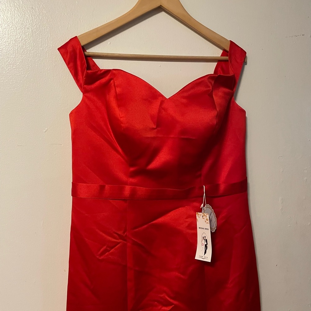 Off shoulder silk mermaid dress